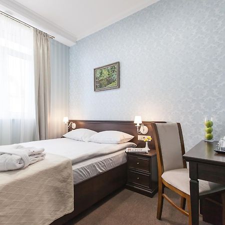 West Park Hotel Sofiivska Borshchahivka Εξωτερικό φωτογραφία