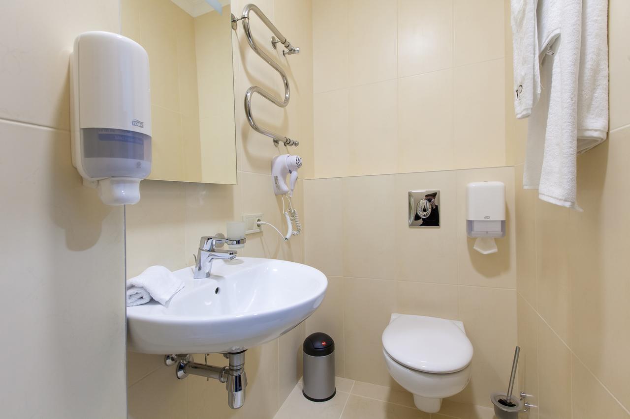West Park Hotel Sofiivska Borshchahivka Εξωτερικό φωτογραφία