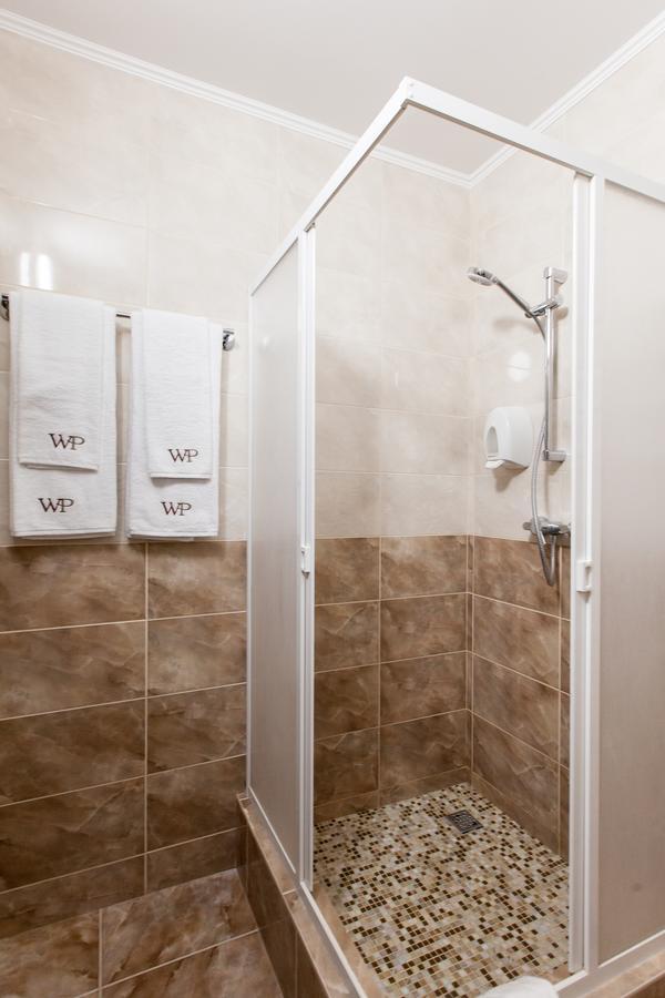 West Park Hotel Sofiivska Borshchahivka Εξωτερικό φωτογραφία